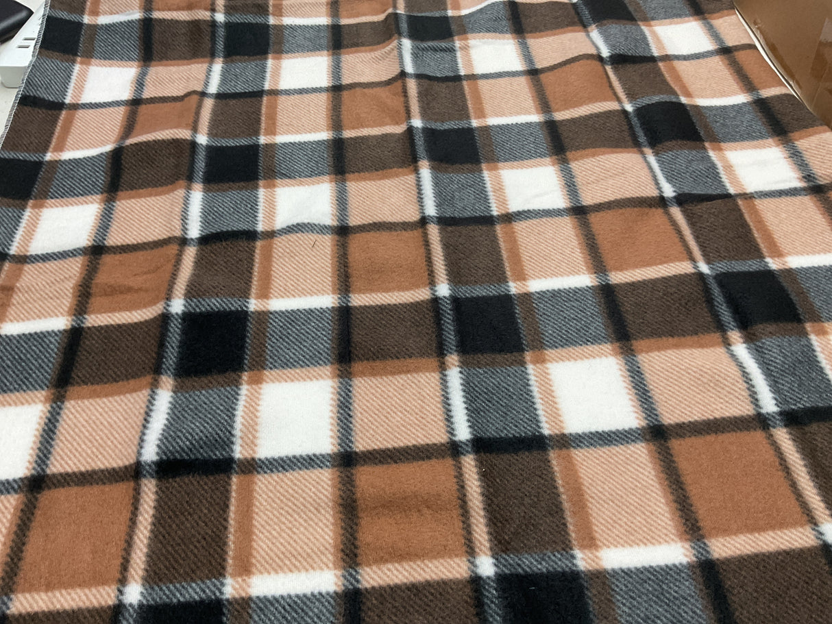 27" x 40" Assorted Pattern Cozy Pet Blanket