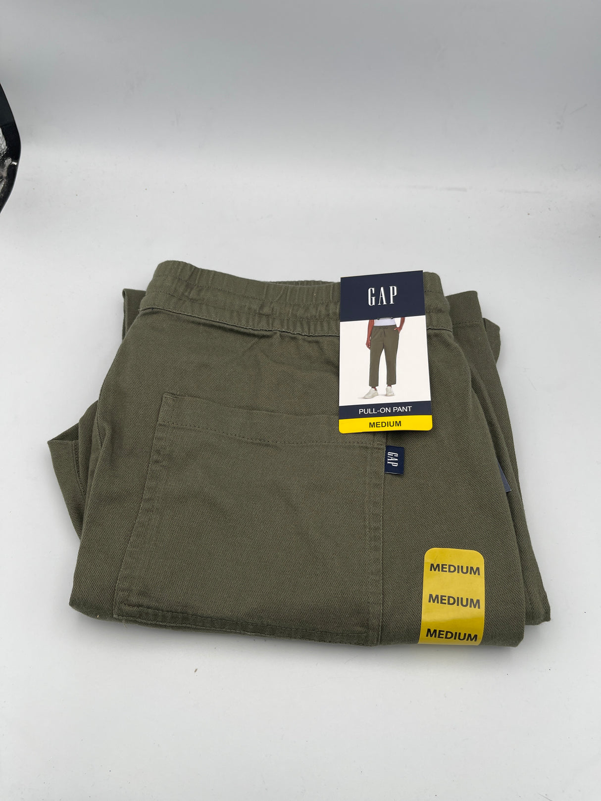 Women Gap pull on Pants