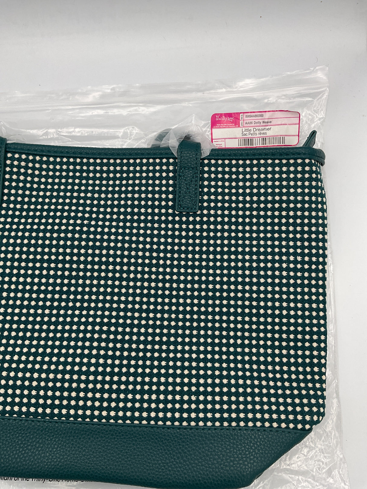 Thirty-One Little Dreamer - Dotty Wave