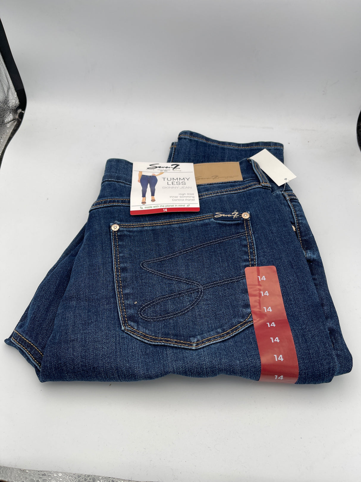 Seven 7 Jeans
