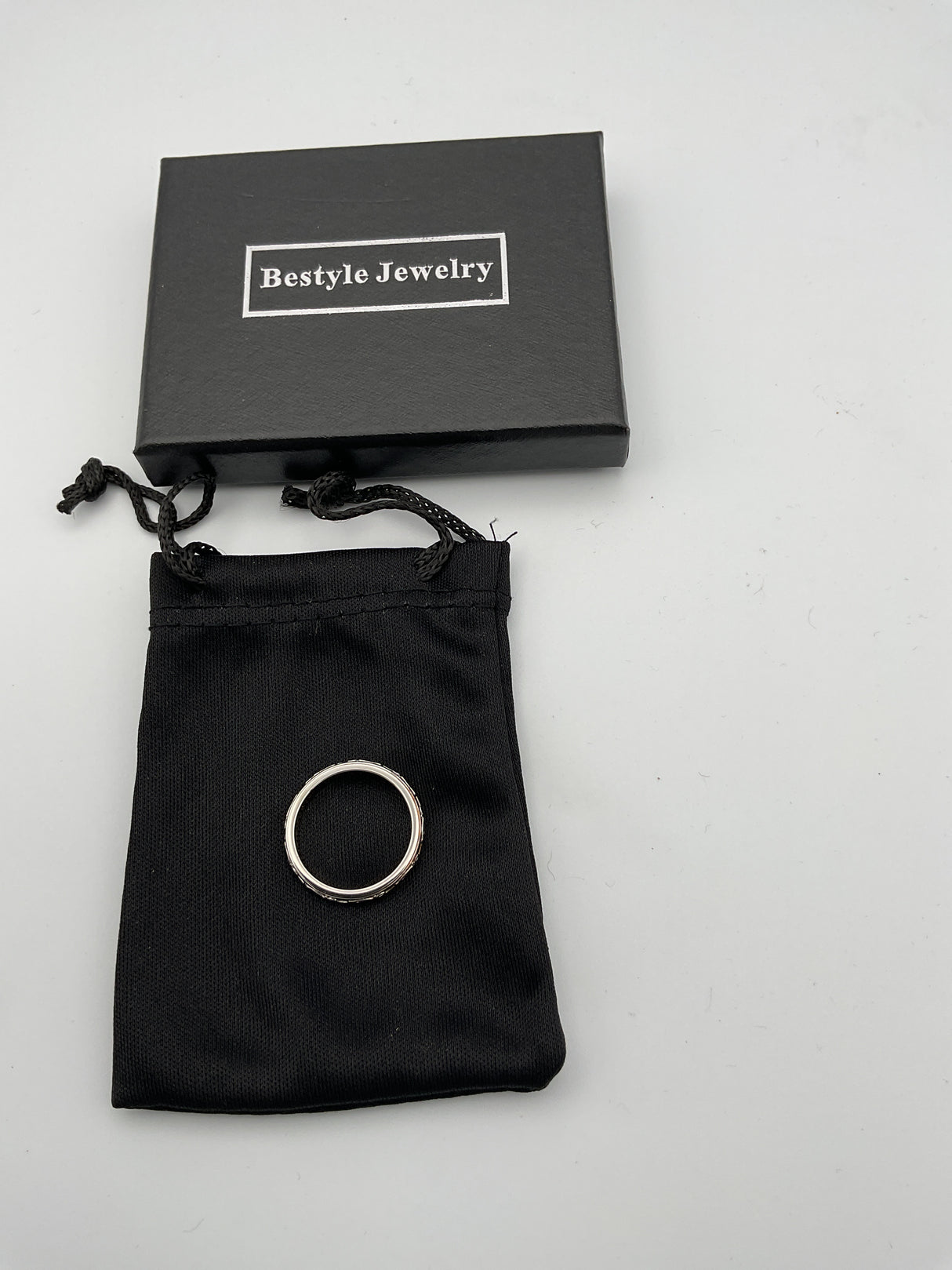 Bestyle Ladies Silver Ring Size 10