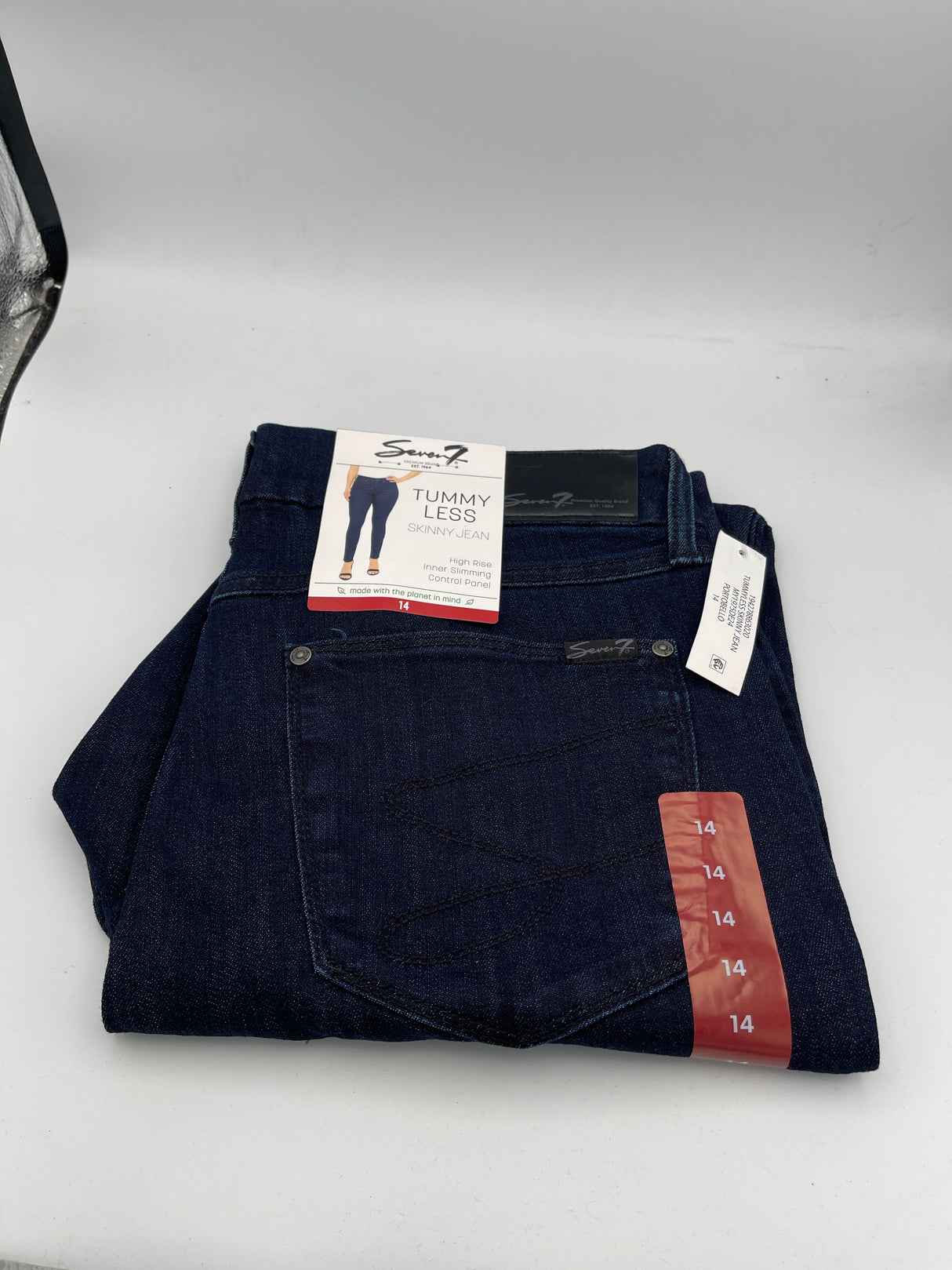 Seven 7 Jeans