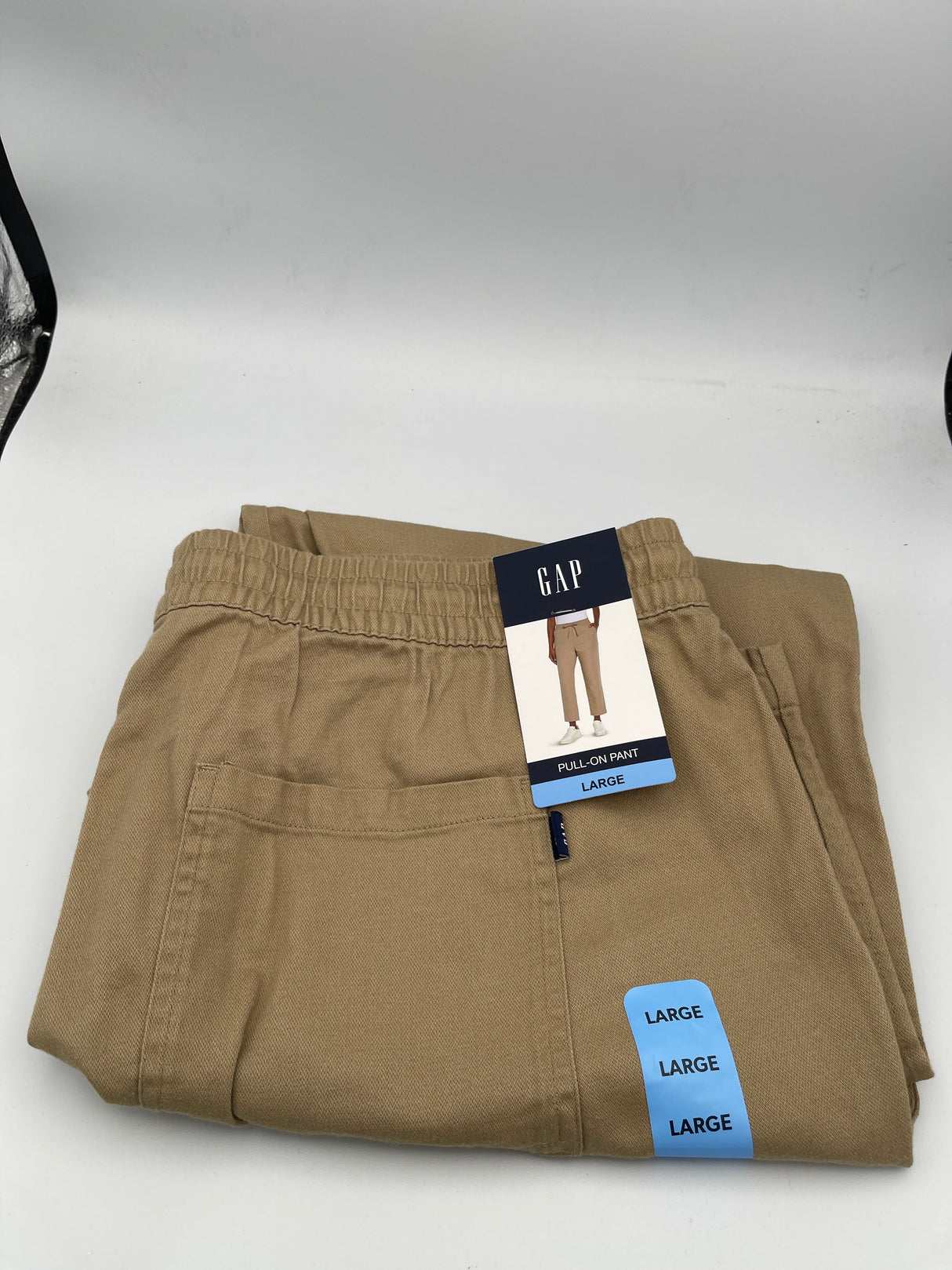 Women Gap pull on Pants