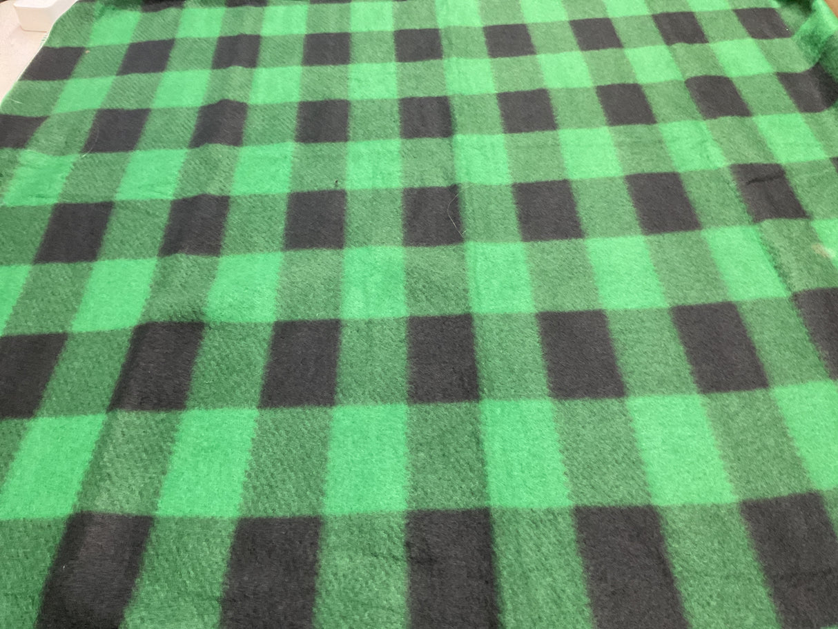 27" x 40" Assorted Pattern Cozy Pet Blanket