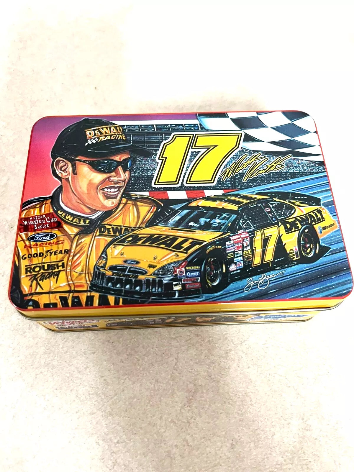 Matt Kenseth NASCAR Dewalt Racing #17 Sam Bass Collector Series Tin