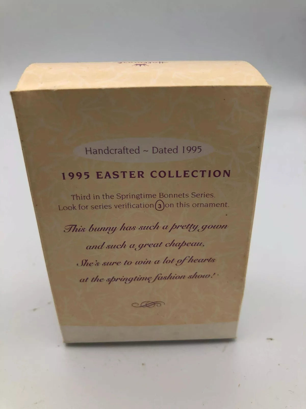 SPRINGTIME BONNETS Collector's Series Hallmark Keepsake Ornament 1995