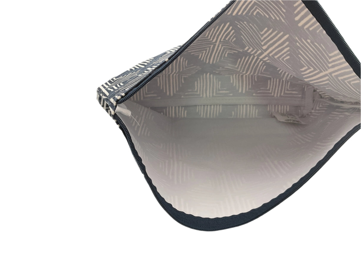 Thirty-One Zipper Pouch