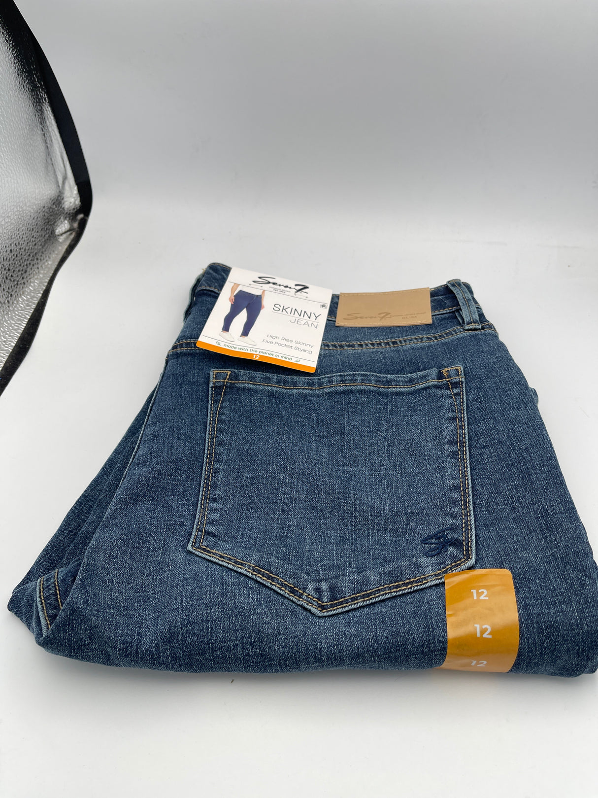 Seven 7 Jeans