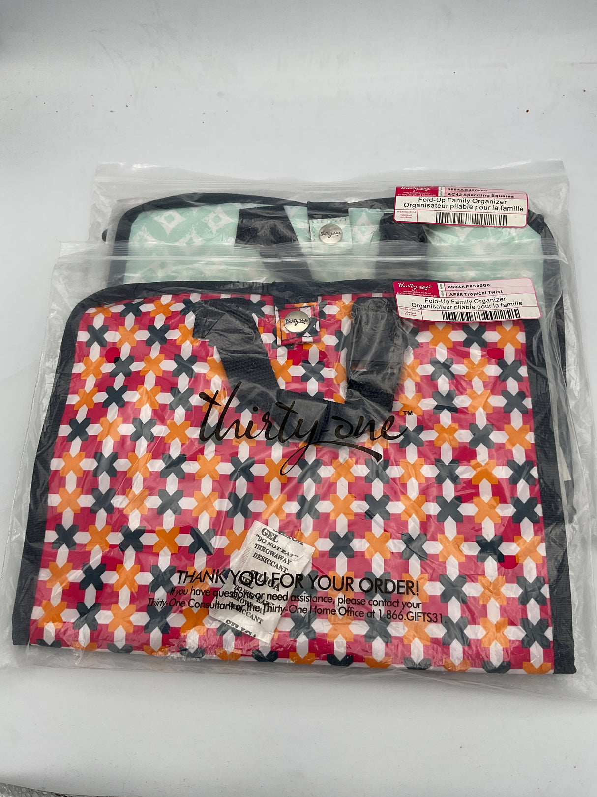 Thirty-One Fold Up Family Organizer