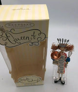 Hallmark Keepsake Ornament Queen Of Multitasking 2004 Sue Tague Handcrafted