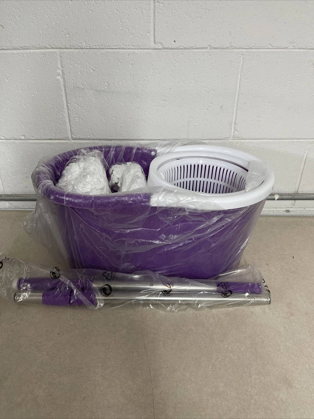 Easy Wring Spin Mop&Bucket System 2 Microfiber Mop Head Purple